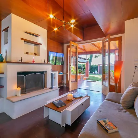 Villa Revita - Happy Kourouta